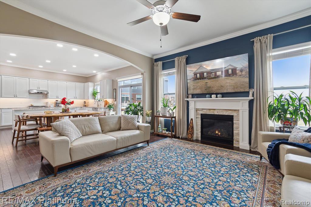 61082 SHAYA Boulevard, South Lyon, MI 48178 — Photo 12