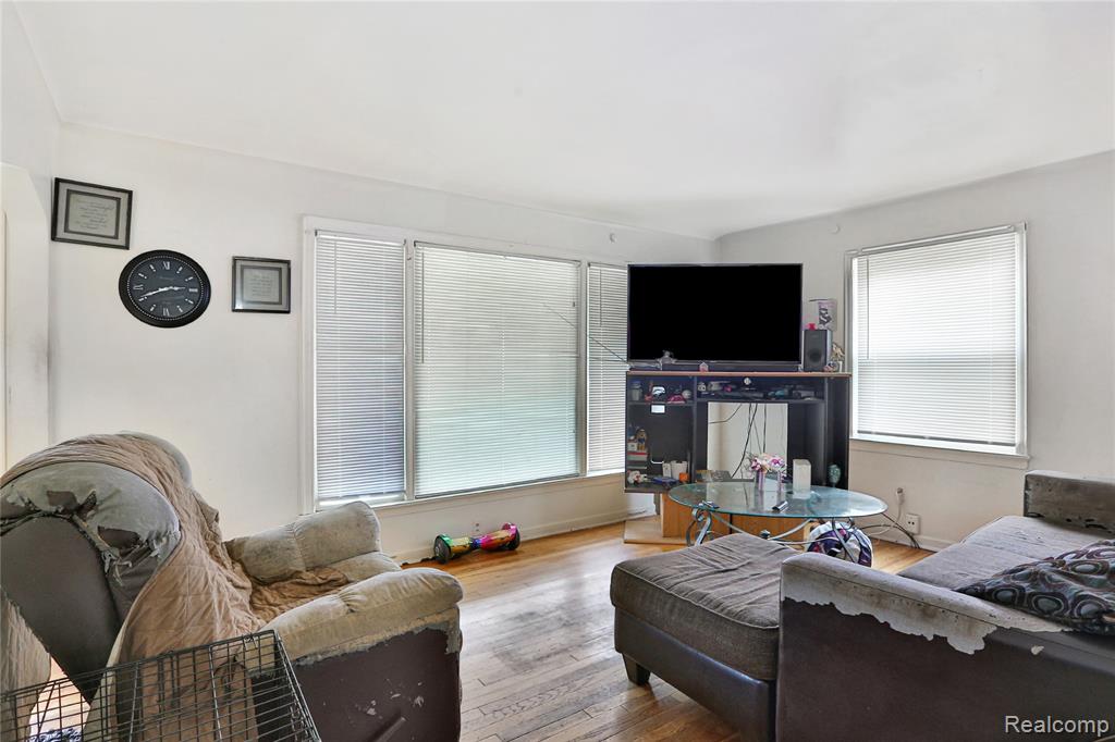 2500 S Beatrice Street, Detroit, MI 48217 — Photo 4