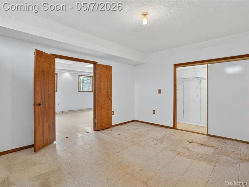 5081 Vines Road, Howell, MI 48843 — Photo 48