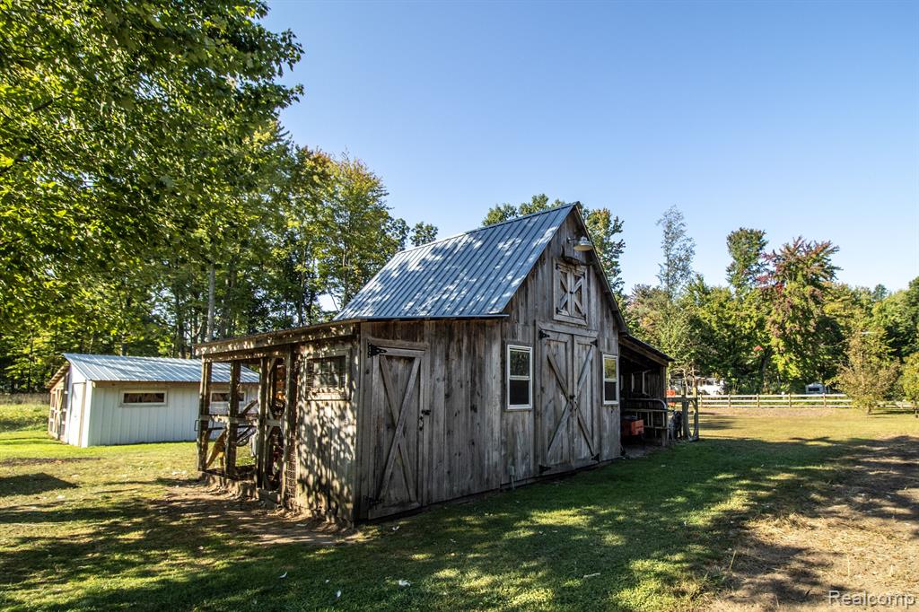 12595 N Budd Road, Burt, MI 48417 — Photo 46