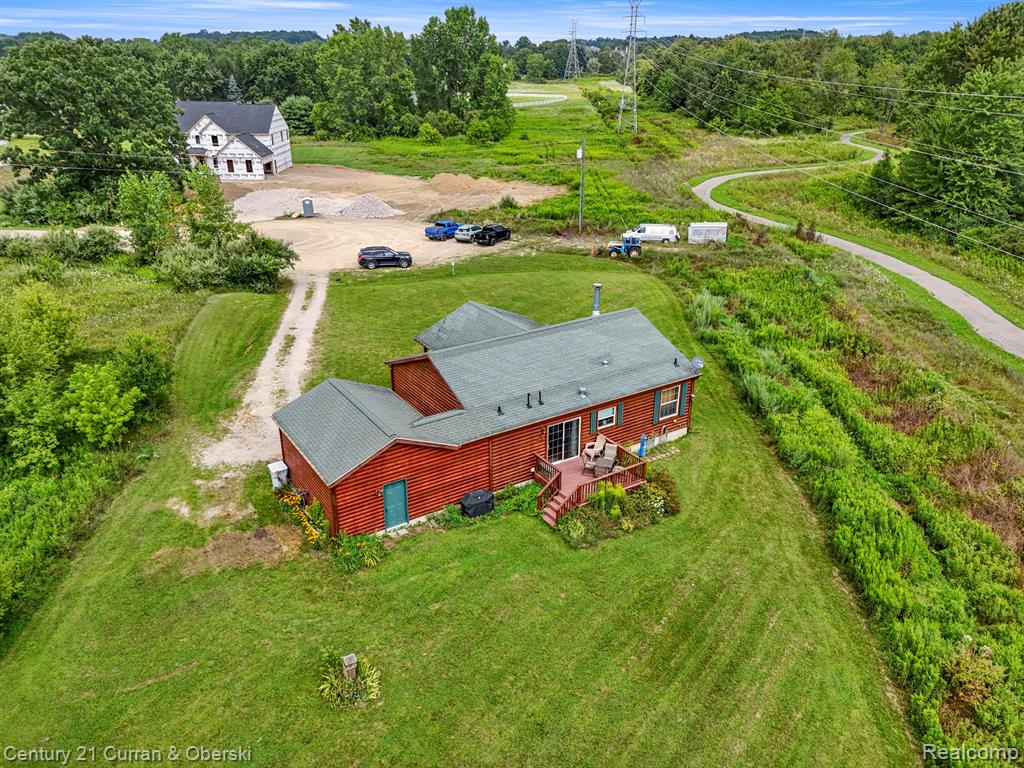 58539 Dolly Road, South Lyon, MI 48178 — Photo 41