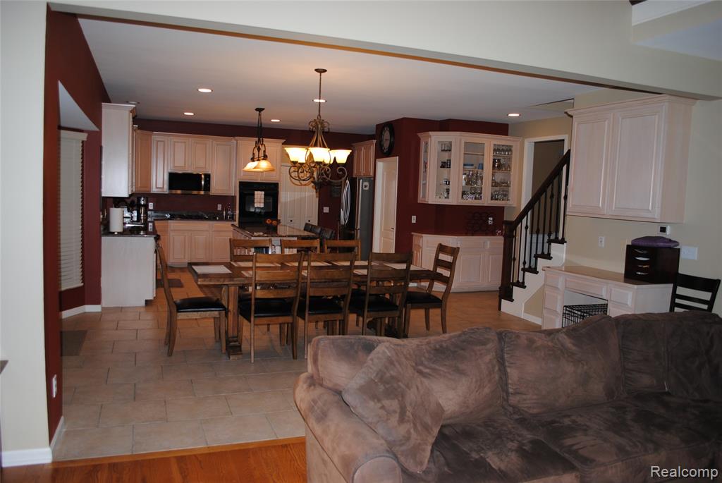 1271 Tulberry Circle, Rochester, MI 48306 — Photo 23