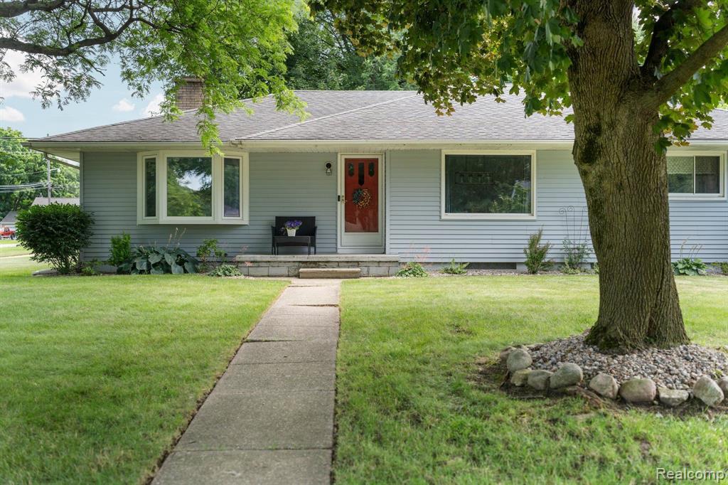 428 N SUMMIT Street, Webberville, MI 48892 — Photo 3