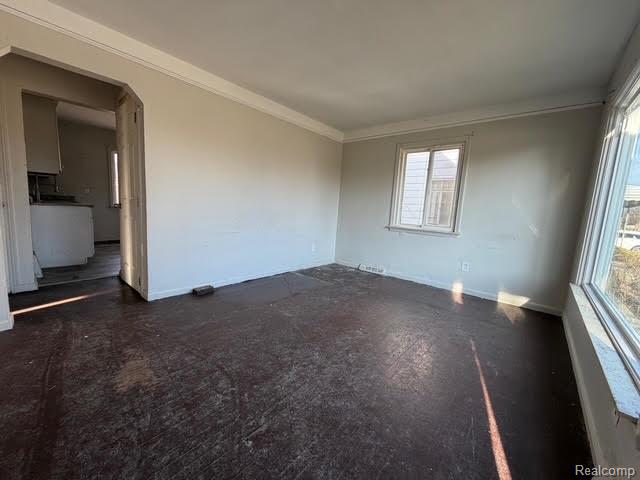 16828 W Chicago Street - Photo 4