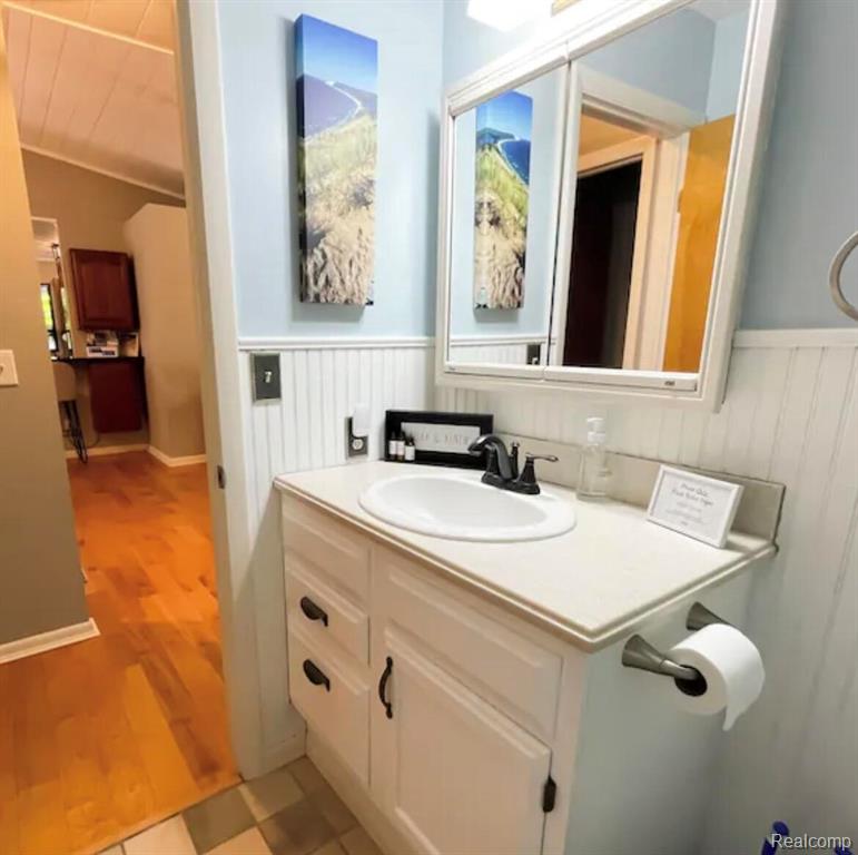 8320 Outer Drive S, Traverse City, MI 49685 — Photo 14