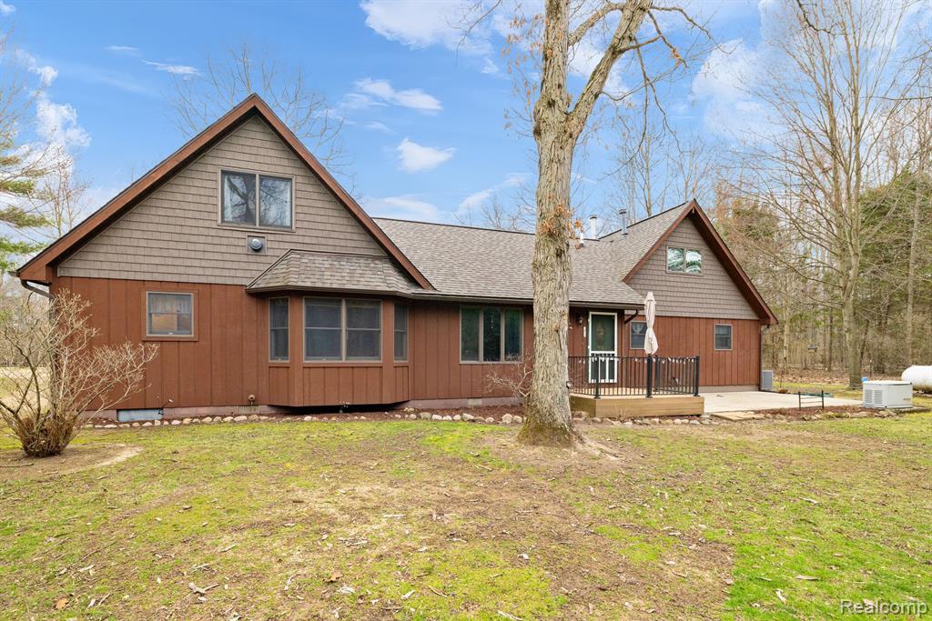 4824 Little Cedar Creek Drive, Attica, MI 48412 — Photo 5