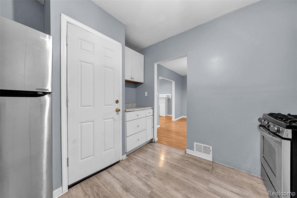 12717 Santa Rosa Drive, Detroit, MI 48238 — Photo 22