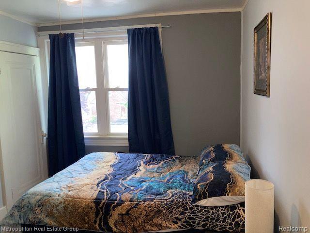 8403 HARDING, Center Line, MI 48015 — Photo 17