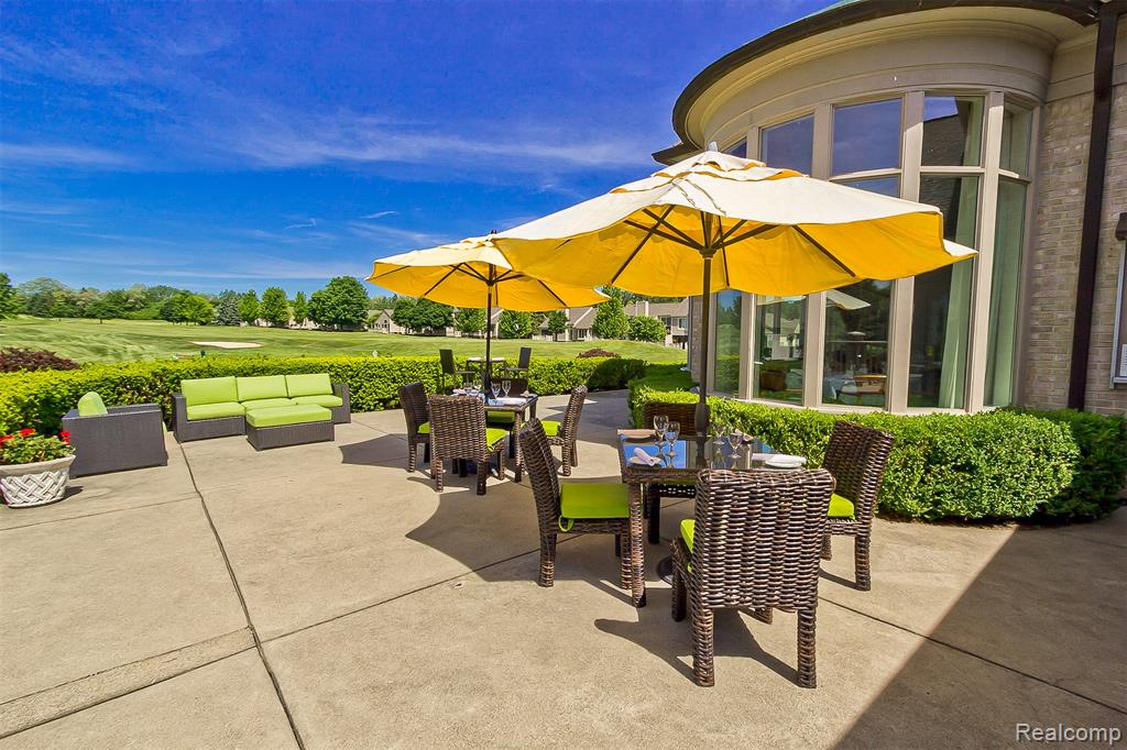 741 Briar Hill Lane, 111, Bloomfield Hills, MI 48304 — Photo 45