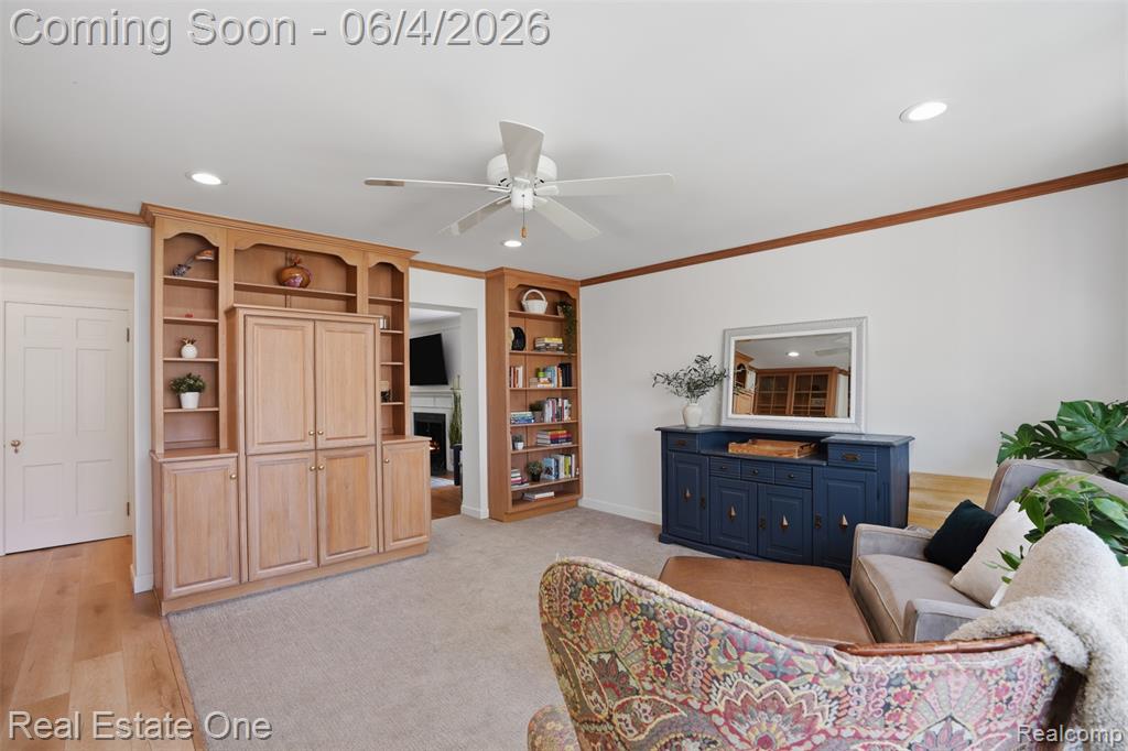448 Allard Avenue, Grosse Pointe, MI 48236 — Photo 12