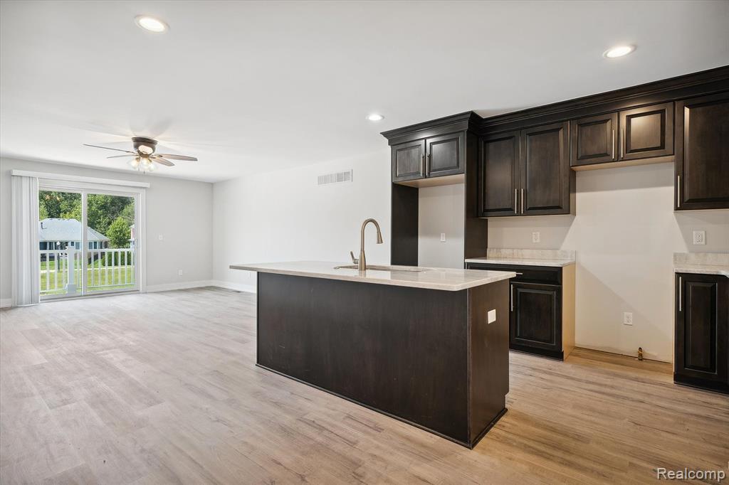 53779 Champlain Street, Macomb, MI 48042 — Photo 11