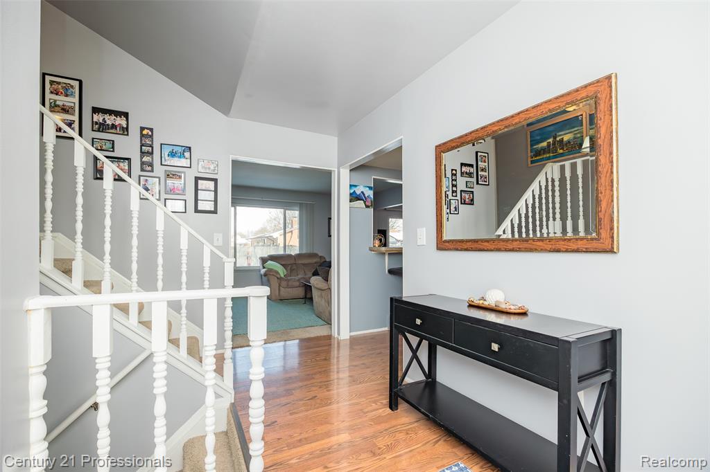 4939 Duchess Drive, Sterling Heights, MI 48310 — Photo 57