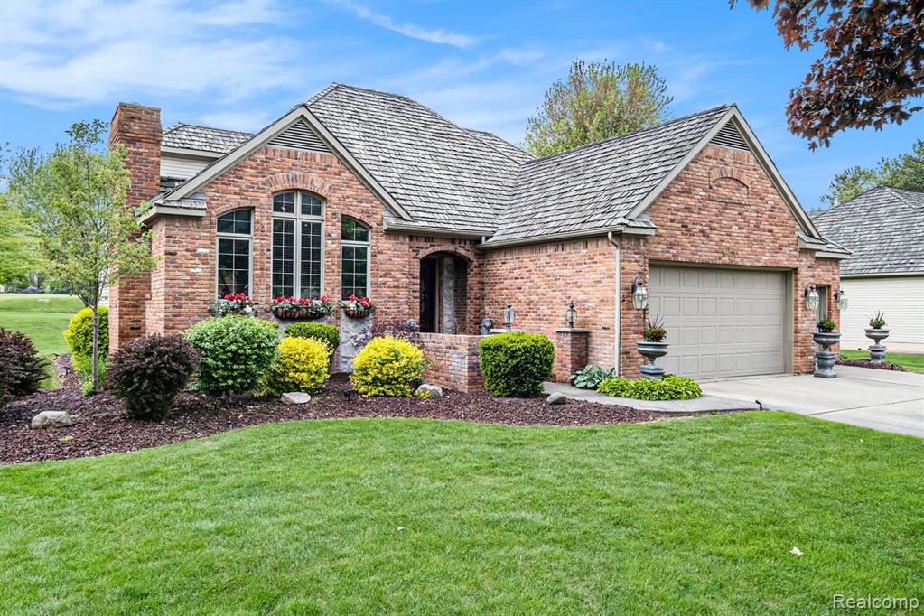 16480 DUSKLIGHT Drive, Fenton, MI 48430 — Photo 4