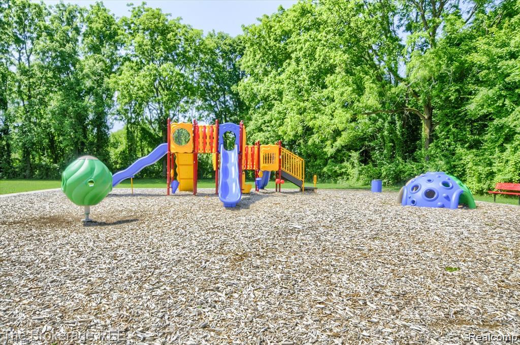 490 Harrison Drive, Davison, MI, 48423