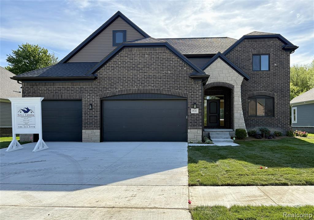 49241 London Bridge Drive, Macomb, MI 48042 — Photo 2