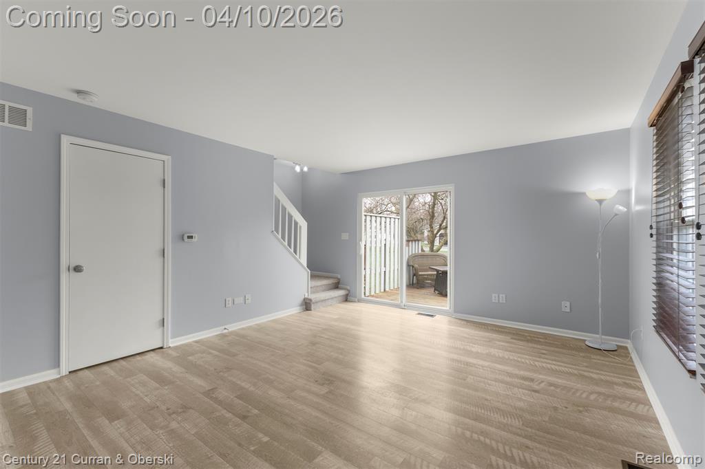 8045 Colonial Lane, Ypsilanti, MI 48198 — Photo 6