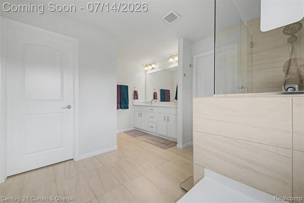 24256 Oak Ridge Boulevard, South Lyon, MI 48178 — Photo 44