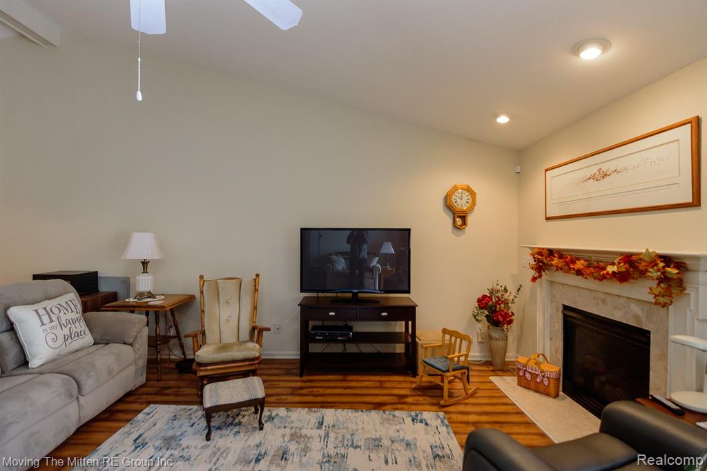 1856 N Kenwyck Drive, Ypsilanti, MI 48198 — Photo 4