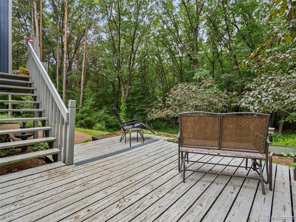 370 Wolfe Road, Ortonville, MI 48462 — Photo 27