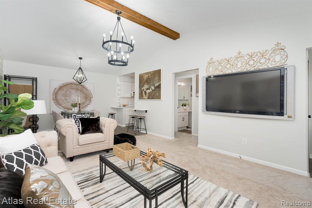 5007 Sandalwood Drive, Grand Blanc, MI 48439 — Photo 11