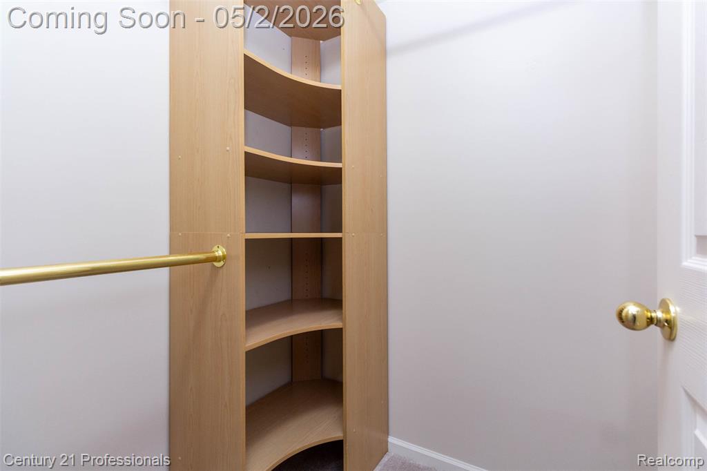 955 Sandalwood Drive, Troy, MI 48085 — Photo 28