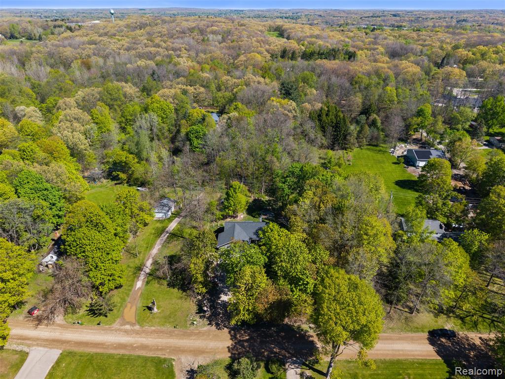 8306 Foster Road, Clarkston, MI — Photo 37