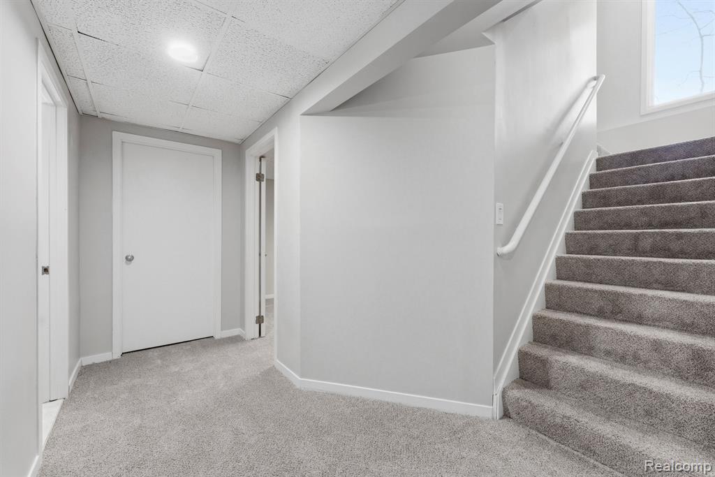 7533 Danbury Drive, West Bloomfield, MI — Photo 26