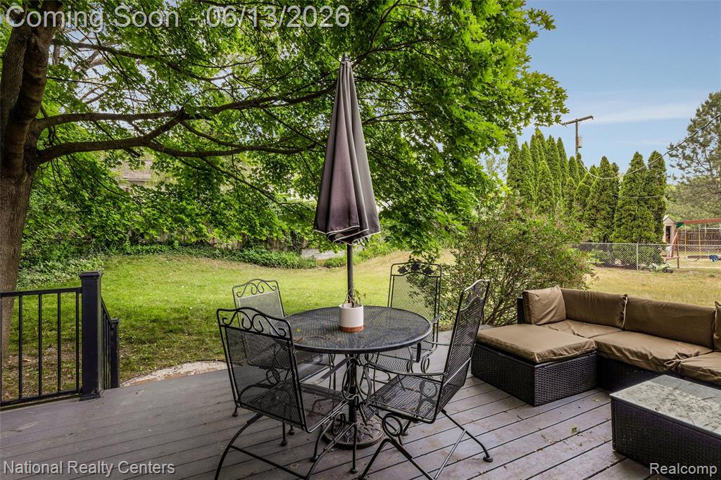 7451 Garland Avenue, Brighton, MI 48116 — Photo 14
