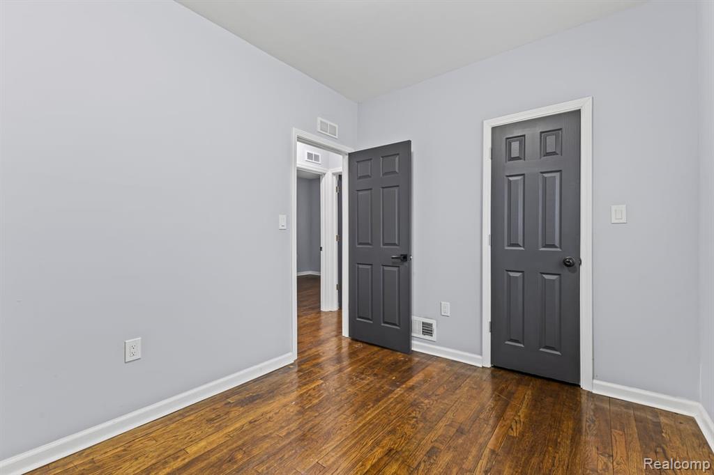 3450 Edison Street, Detroit, MI 48206 — Photo 11