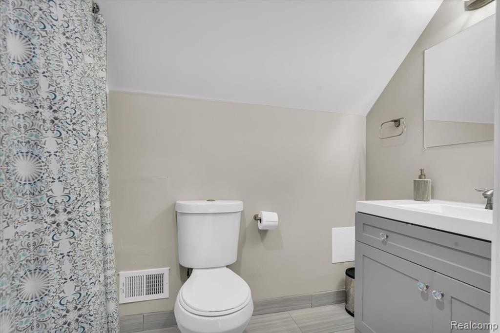 3003 Fischer Street, Detroit, MI 48214 — Photo 23