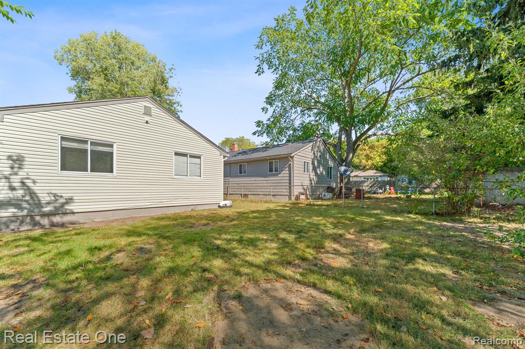 78 Cadillac Street, Pontiac, MI 48342 — Photo 20