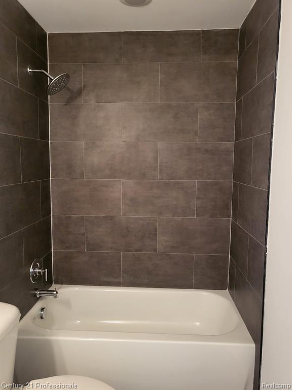 2917 Summers Place, Troy, MI 48084 — Photo 9