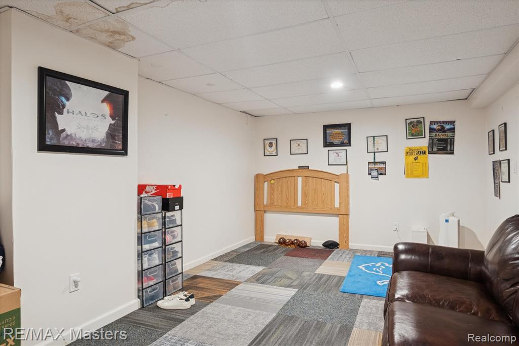 23121 Leighwood Drive, Woodhaven, MI 48183 — Photo 40