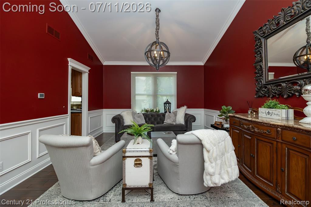 689 Woodfield Way, Rochester Hills, MI 48307 — Photo 46