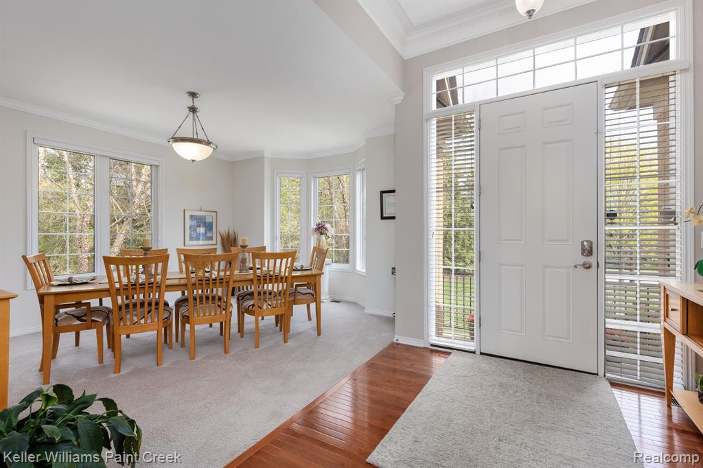 5504 Eagleview Court, Clarkston, MI 48348 — Photo 3