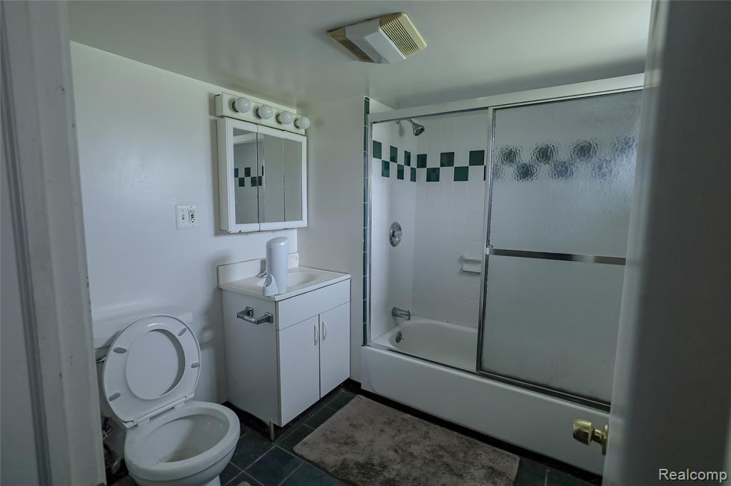 9507 Conant Street, Hamtramck, MI 48212 — Photo 41