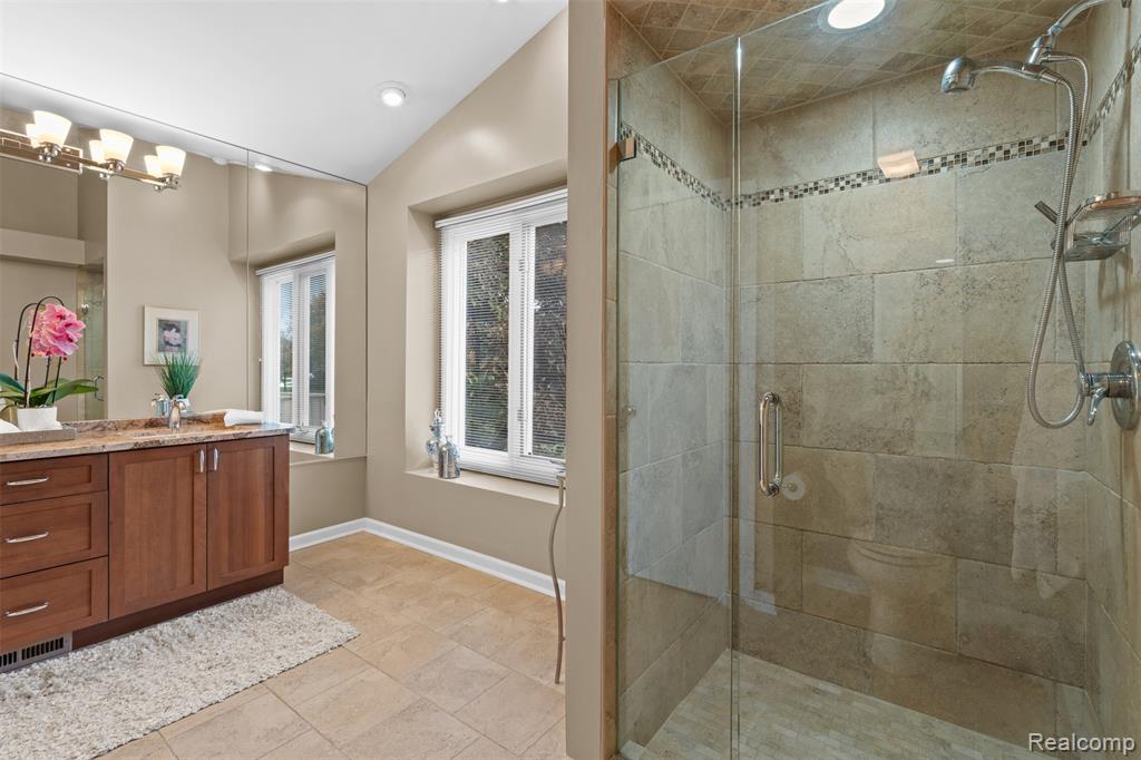 818 Edgemont Run, Bloomfield Hills, MI 48304 — Photo 12