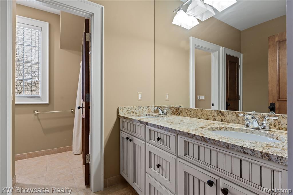 4334 Terra Ridge Drive, Milford, MI 48381 — Photo 53