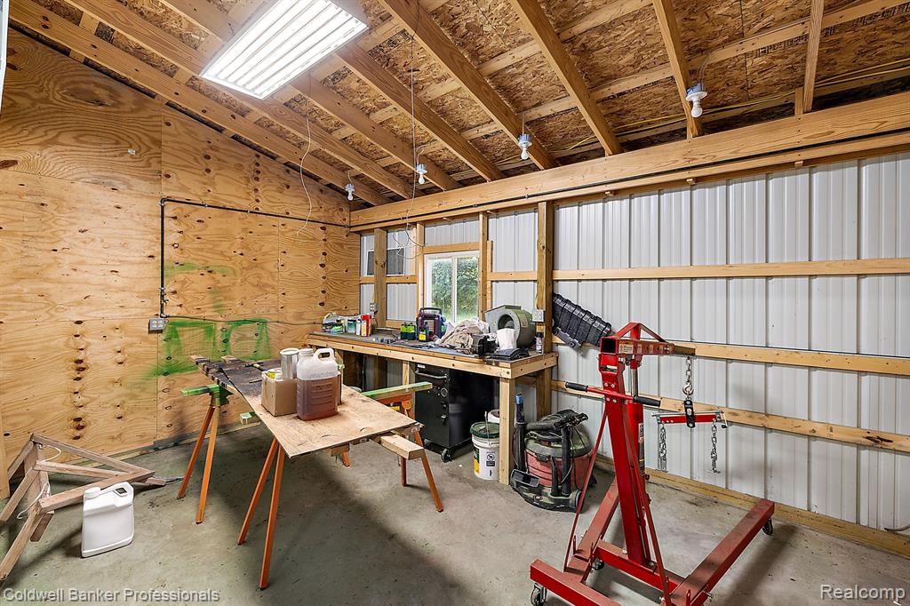 6099 SIMMONS Trail, North Branch, MI 48461 — Photo 46