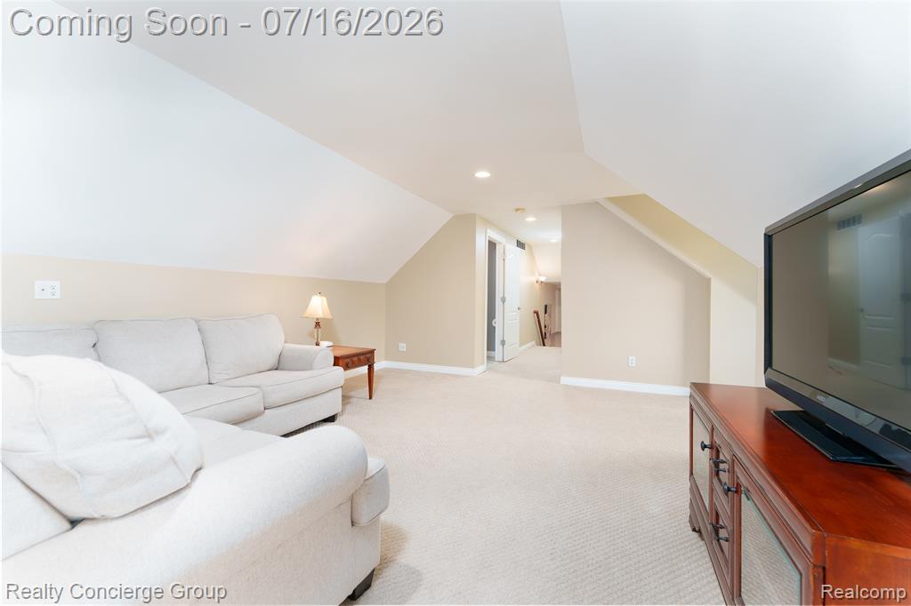 16366 Carrie Lane, Fenton, MI 48430 — Photo 29