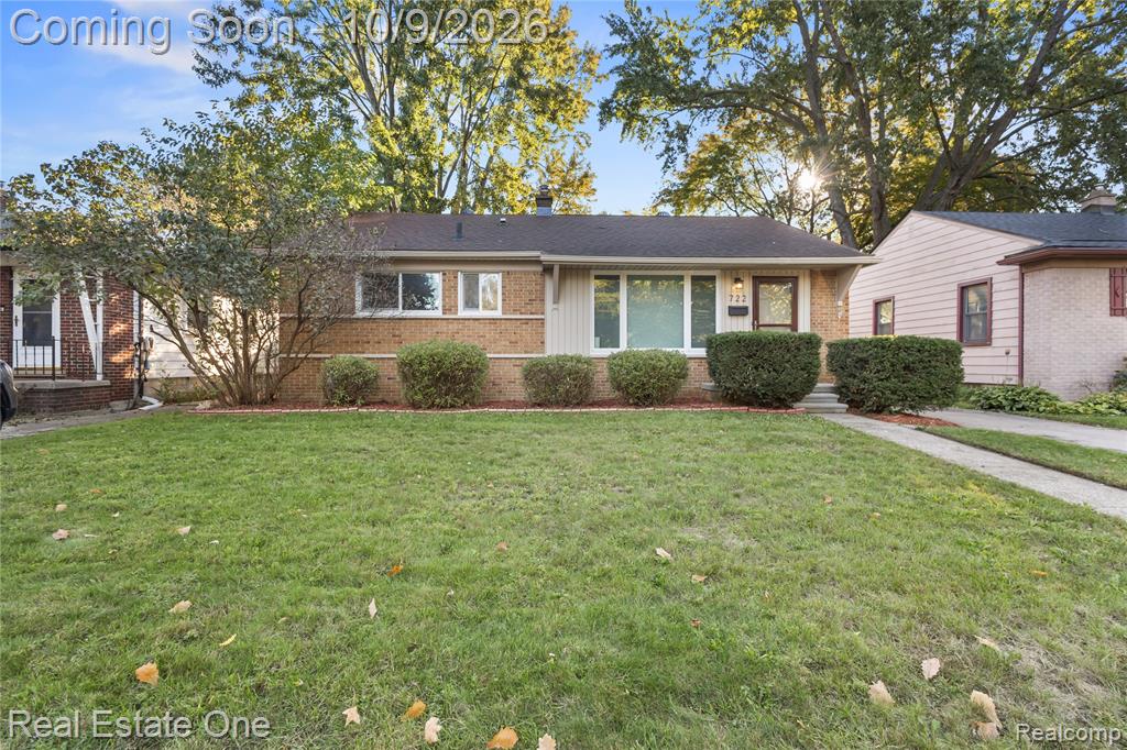 722 Symes Avenue, Royal Oak, MI 48067