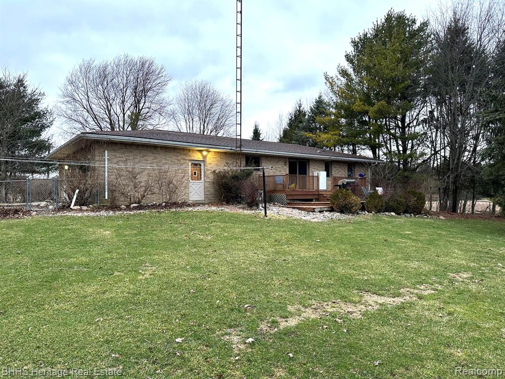 9776 Marsh Road, Fowlerville, MI 48836 — Photo 20