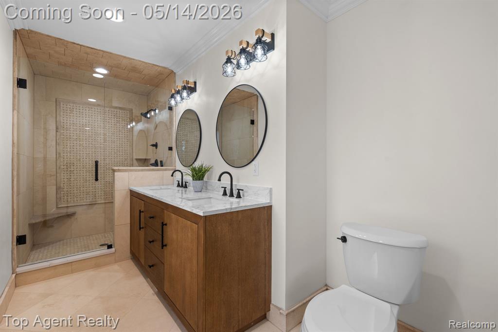 6739 White Pine Court, Bloomfield Hills, MI 48301 — Photo 32