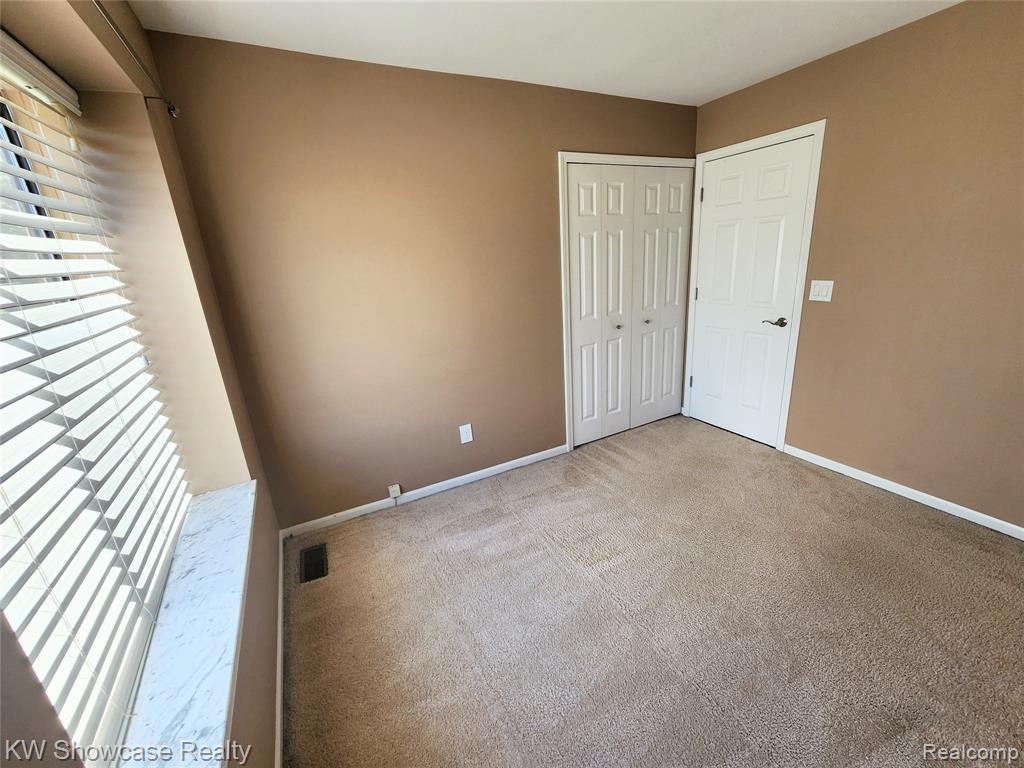 38824 Windmill Pointe S, Clinton Twp, MI 48038 — Photo 21