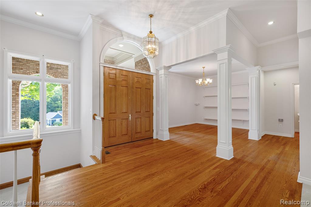8661 DEERWOOD Road, Clarkston, MI 48348 — Photo 13