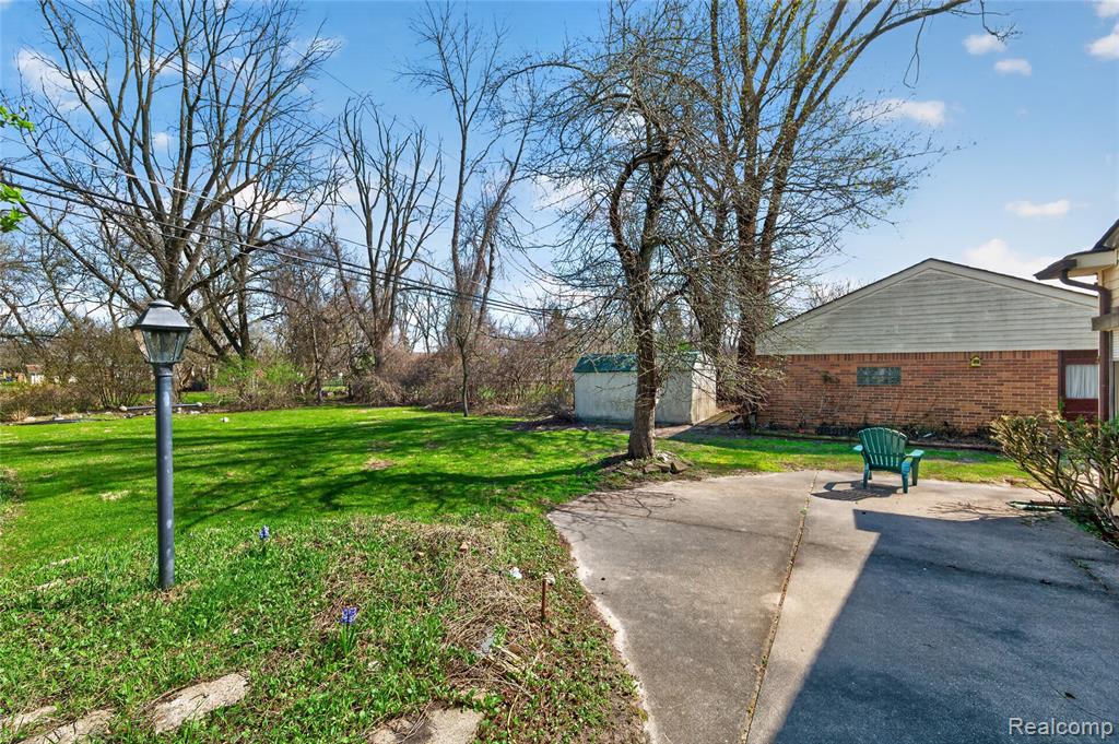 17198 Macarthur Street, Redford, MI 48240 — Photo 36