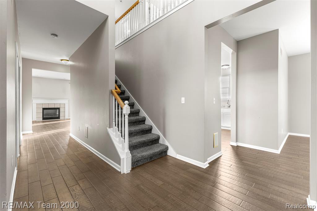 7314 Village Park Drive, Clarkston, MI — Photo 12