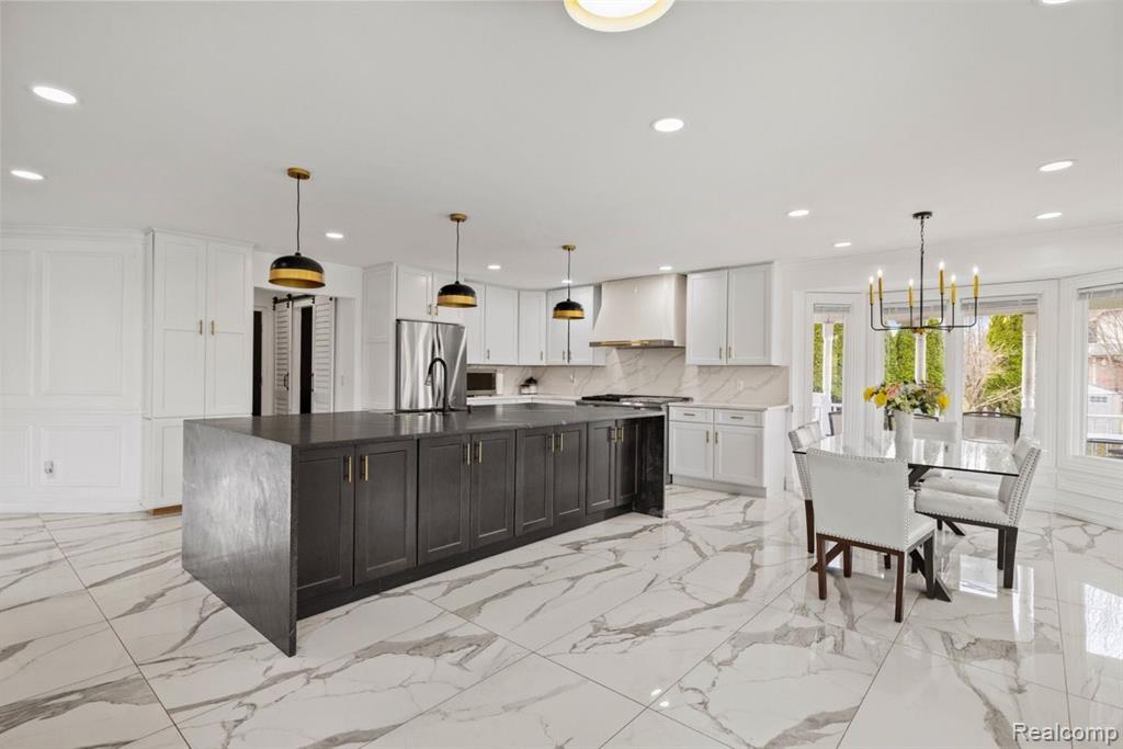 47530 ECHO Court, Shelby Twp, MI 48315 — Photo 15