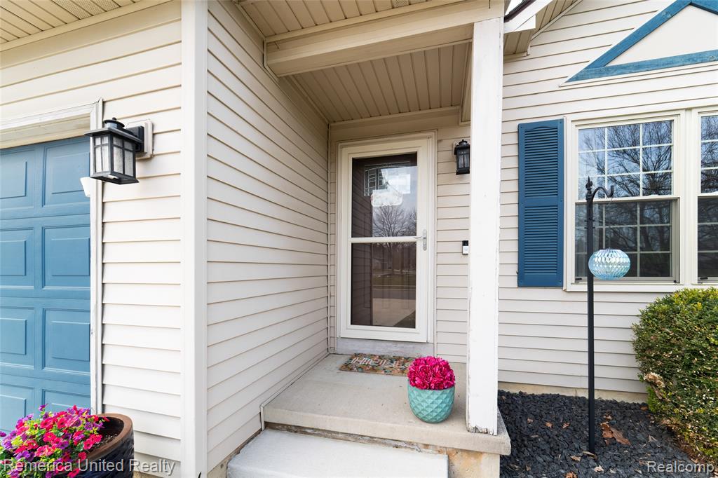 785 Eagle Heights Drive, South Lyon, MI 48178 — Photo 4