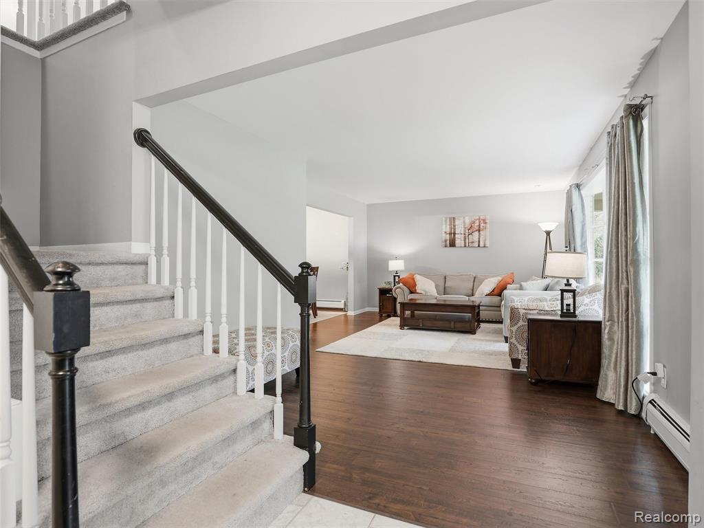 37296 Maple Leaf Court, Clinton Twp, MI 48036 — Photo 5